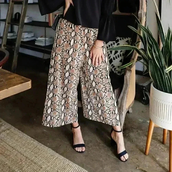 Wild Animal snake Print Wide Legged Pants tan - Picture 1 of 5